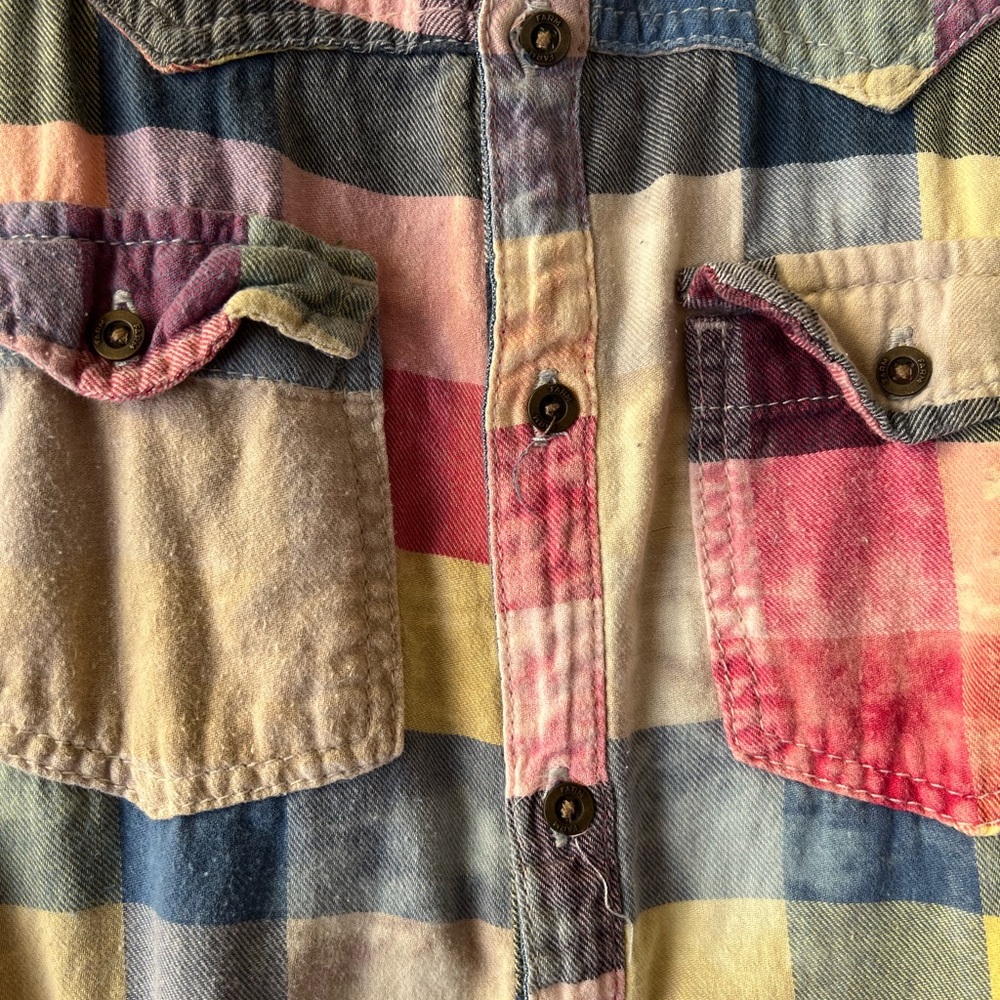 RARE FARM Rio Checkered Stone Wash Button Up Top - Picture 4 of 6